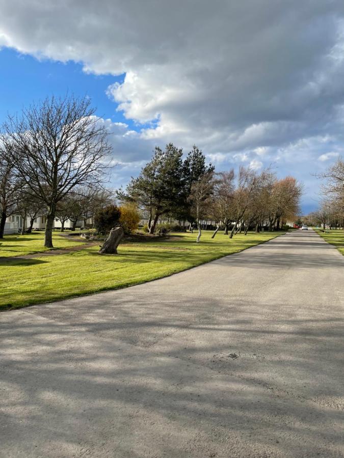 Grange-over-Sands Beautiful 3-Bed Caravan Situated On Lakeland Haven מראה חיצוני תמונה